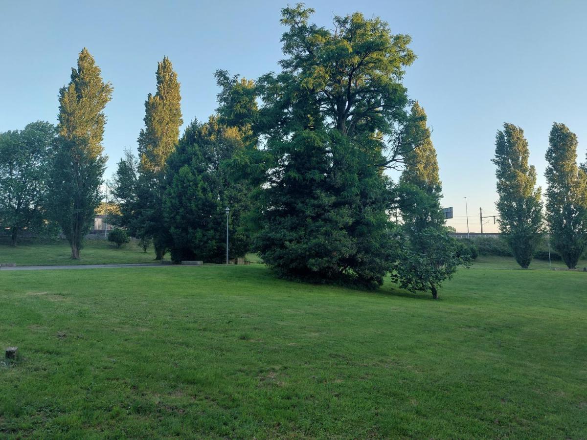 Apartamento Vieiro Con Plaza Garaje Gratis Saint-Jacques-de-Compostelle Extérieur photo